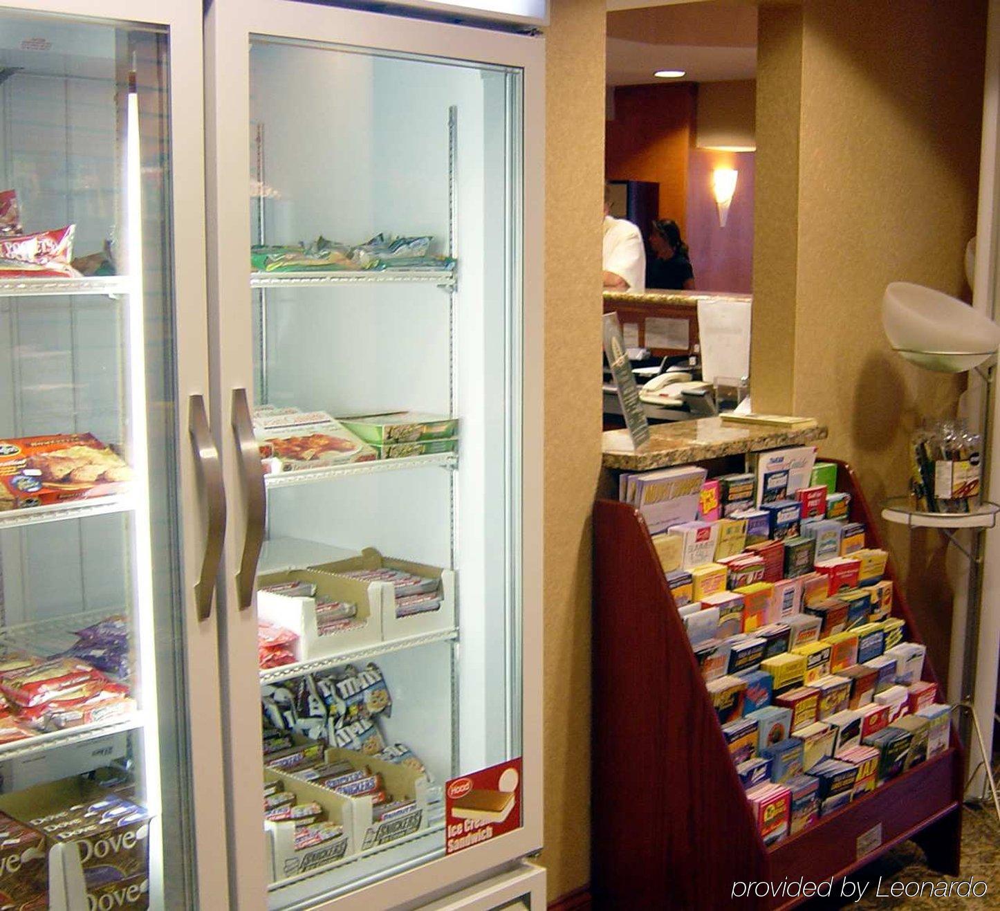 Hampton Inn & Suites By Hilton Manchester Bedford Servizi foto